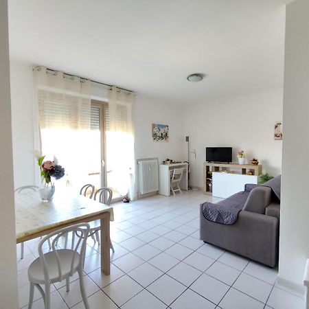 Apartmán Residenza Tiziana Luino Exteriér fotografie