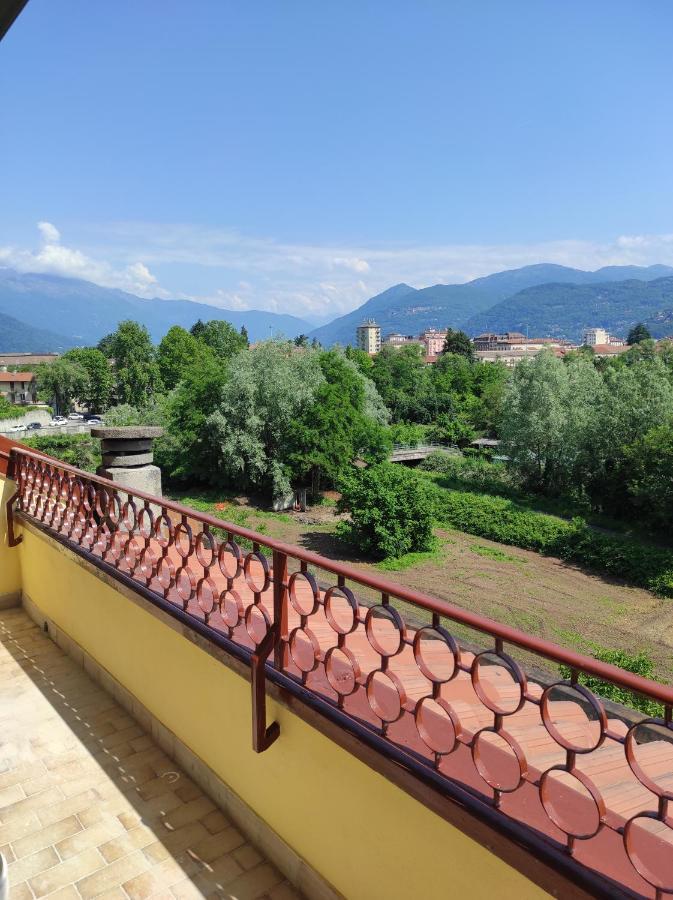 Apartmán Residenza Tiziana Luino Exteriér fotografie